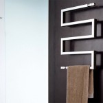 The Snake by Scirocco towel warmer